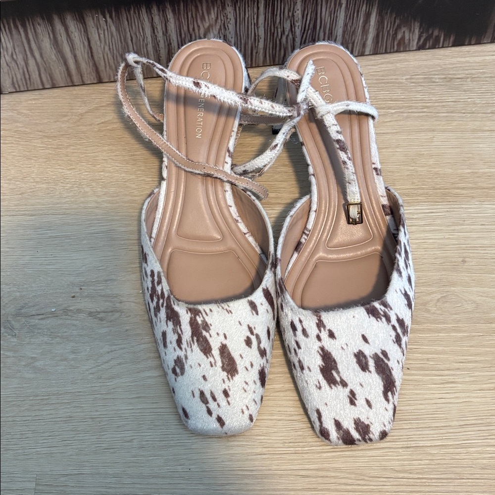 BCBGeneration Brown and Cream Sandals